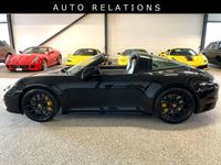 begagnad Porsche 911 Targa 4 992 GTS 480Hk PDK PCCB SE SPEC Sv-Såld