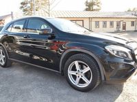 begagnad Mercedes GLA200 GLA200 BenzCDI 7G-DCT Euro 6 Navi Auto 2015, Crossover