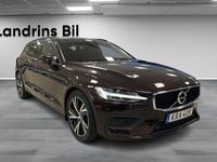 Begagnad Volvo V60 Momentum 190 HK (139 kW) 2020 Brun Kombi