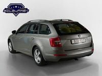 Begagnad Skoda Octavia Ambition 105 HK (77 kW) 2014 Brun Halvkombi