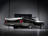 Begagnad Ford Galaxie Convertible 305 HK (224 kW) 1959 Svart Cab