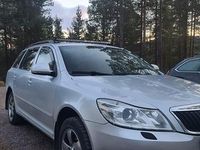 Begagnad Skoda Octavia 160 HK (117 kW) 2009 Kombi