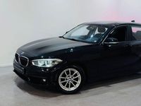 Begagnad BMW 118 Advantage 136 HK (100 kW) 2017 Svart Halvkombi