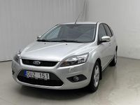 Begagnad Ford Focus Titanium 125 HK (91 kW) 2010 Grå