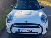 Begagnad Mini Cooper 136 HK (100 kW) 2022 Peppervit Halvkombi