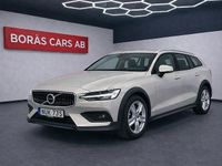 Begagnad Volvo V60 CC Momentum 190 HK (139 kW) 2019 Vit Kombi