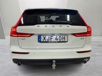 begagnad Volvo V60 B4 Diesel Momentum Advanced SE, Parkeringskamera bak, Navigation, Baklucka Elmanövrerad, Keyless Entry and Start, Dragkrok halva 2021, Kombi