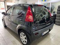 begagnad Peugeot 107 5-dörrar 1.0 2-Tronic Euro 4 Automat 12860 MIL