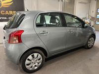 begagnad Toyota Yaris 5-dörrar 1.3 VVT-i AUTOMAT AC LÅGMIL 0% RÄNTA