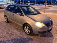 Begagnad VW Polo 80 HK (58 kW) 2008 Halvkombi