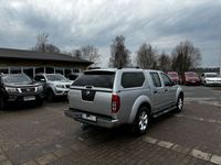 begagnad Nissan Navara 2.5 dCi 4X4 AUT KÅPA VÄRMARE DRAG 2-ÅRS GARANT