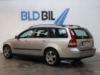 begagnad Volvo V50 2.4 Kinetic AUTO NYBES KAMBYTT 170HK