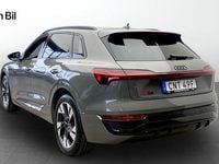 Begagnad Audi Q8 e-tron S-Line 300 kW (408 HK) 2023 Chronosgrå metallic SUV