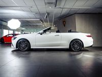 begagnad Mercedes E200 Cabriolet / AMG Styling / Svensksåld