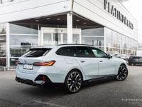 Begagnad BMW i5 M Sport 250 kW (340 HK) 2024 Grå Sedan