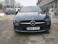 Begagnad Mercedes CLA250e Shooting Brake 160 HK (117 kW) 2023 Blå Kombi