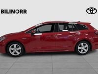 Begagnad Toyota Corolla Executive 124 HK (91 kW) 2019 Röd Kombi