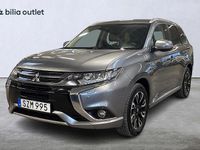 Begagnad Mitsubishi Outlander P-HEV 121 HK (88 kW) 2017 Grå SUV