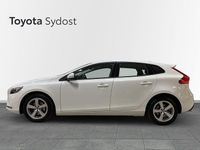 Begagnad Volvo V40 Kinetic 154 HK (113 kW) 2018 Vit