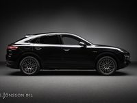 Begagnad Porsche Cayenne Platinum Edition 462 HK (339 kW) 2023 Chromite black metallic SUV