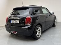 Begagnad Mini Cooper 136 HK (100 kW) 2019 Svart Halvkombi