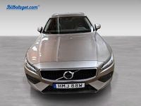 Begagnad Volvo V60 Momentum 151 HK (111 kW) 2020 Grå Kombi