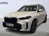 Begagnad BMW X5 M Sport 490 HK (360 kW) 2025 Mineral white metallic SUV