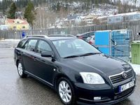 begagnad Toyota Avensis Kombi 2.0 D-4 VVT-i