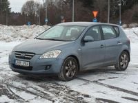 Begagnad Kia Ceed 122 HK (89 kW) 2007 Halvkombi