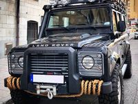 Begagnad Land Rover Defender 122 HK (89 kW) 2012 Santorini black Kombi