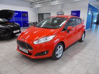 Begagnad Ford Fiesta Titanium 81 HK (59 kW) 2014 Röd (race red) Halvkombi