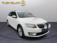 begagnad Skoda Octavia Kombi 1.6 TDI 4x4 Drag Navi | Ny kamrem | MOMS