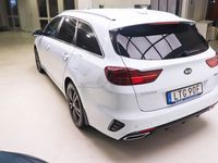 begagnad Kia Ceed Plug-in Hybrid AUT 141hk Advance + V-hjul