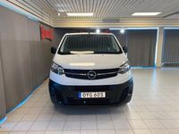 begagnad Opel Vivaro L2 D145 AUT Business Drag Värmare V-hjul 2022, Transportbil