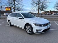 Begagnad VW Passat GTE 218 HK (160 kW) 2019 Kombi