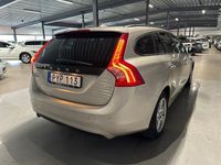 begagnad Volvo V60 D3 150hk Kinetic Värmare BT PDC Euro 6