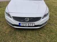 begagnad Volvo V60 D4 Momentum Euro 6