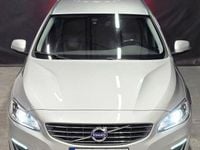 Begagnad Volvo V60 Summum 190 HK (139 kW) 2017 Silver Kombi