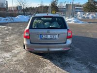 Begagnad Skoda Octavia 105 HK (77 kW) 2011 Kombi