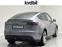 Begagnad Tesla Model Y Long Range AWD 378 kW (514 HK) 2024 Grå SUV