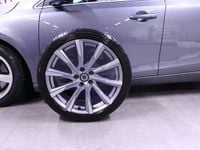 Begagnad Volvo V40 R-Design 245 HK (180 kW) 2016 Grå Halvkombi