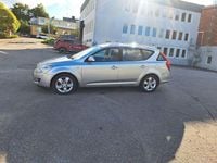 Begagnad Kia Ceed Sportswagon EX 116 HK (85 kW) 2007 Silver Kombi