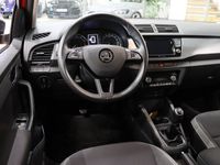 begagnad Skoda Fabia 1.0 TSI EU6 STYLE APPLE CARPLAY KEYLESS 2020, Kombi