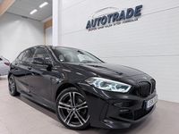 Begagnad BMW 118 M Sport 140 HK (102 kW) 2020 Svart Halvkombi