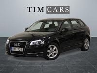 Begagnad Audi A3 Sportback Attraction 105 HK (77 kW) 2012 Svart Halvkombi