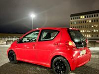 Begagnad Toyota Aygo 68 HK (50 kW) 2007 Halvkombi