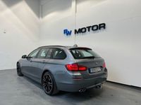 begagnad BMW 520 d xDrive 190hk Drag Skinn Navi Pano HUD B-Kam H/K