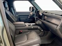 Begagnad Land Rover Defender 301 HK (221 kW) 2025 Grön (green) SUV