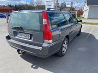 begagnad Volvo V70 2.4 CNG Kinetic Euro 4, bes tom 31 1 2006, Kombi