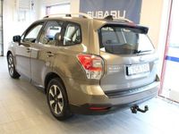 begagnad Subaru Forester 2.0i Aut X-Line (150hk) *Värmare, Dragkrok*